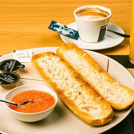 Aparthotel Turisticos 3*