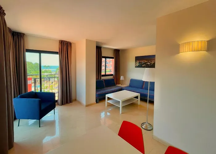 Turisticos 3* Фуэнхирола