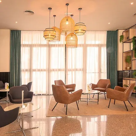 Turisticos Aparthotel 3*