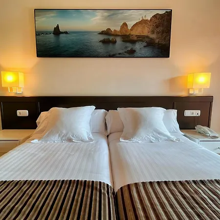 Turisticos Aparthotel