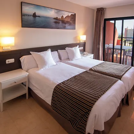 Turisticos Huoneistohotelli Fuengirola