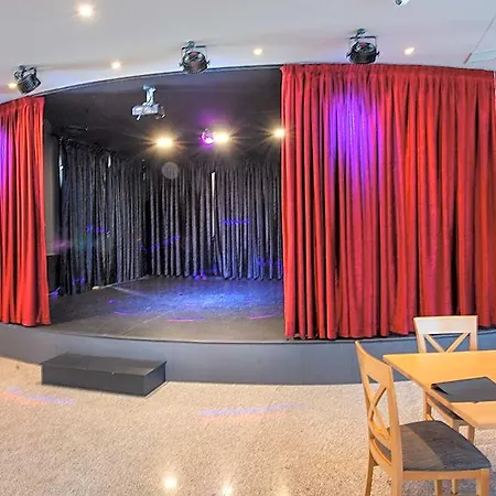 Turísticos Apartahotel