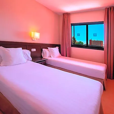 Turísticos Apartahotel Fuengirola