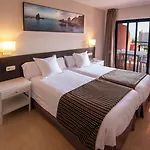 Turisticos 아파트호텔 푸엔히롤라