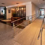 Turisticos 아파트호텔 푸엔히롤라